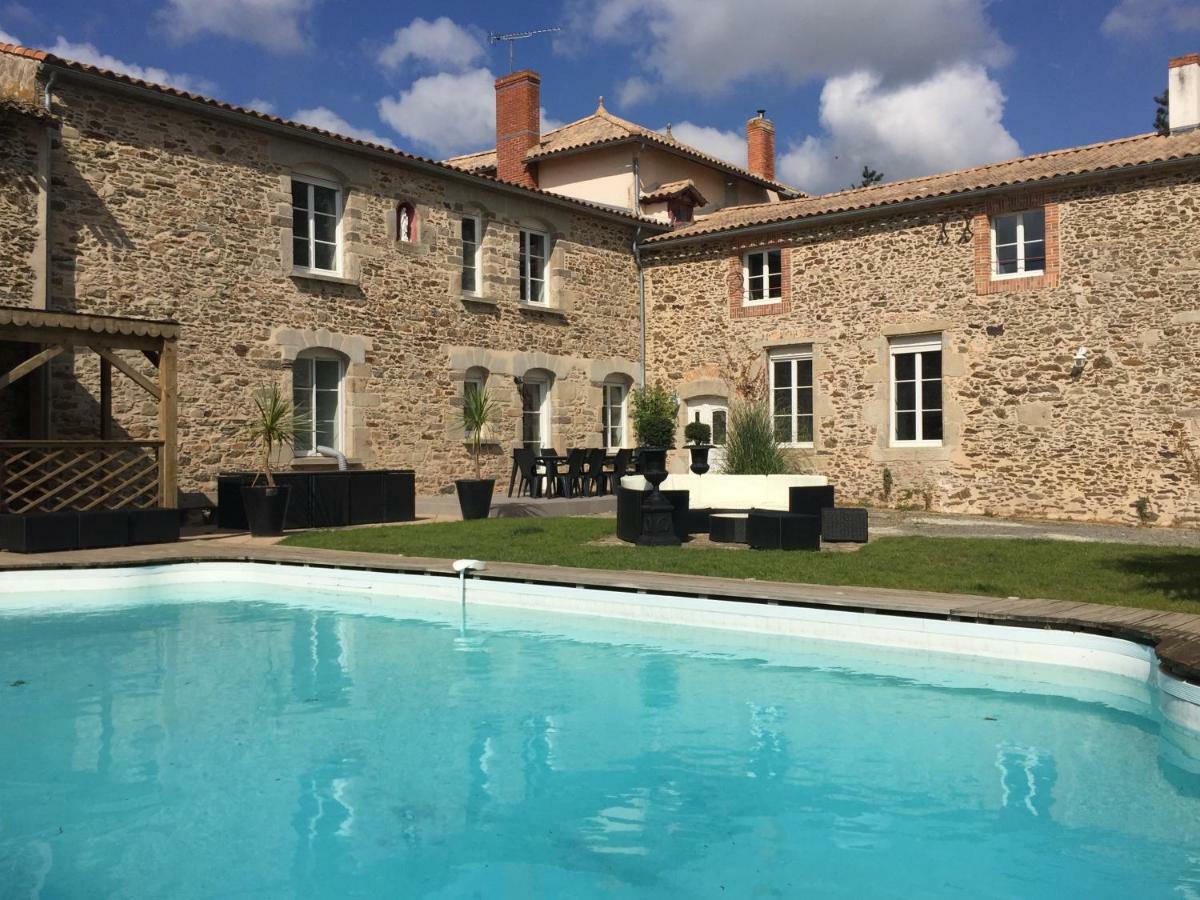 Falleron Logis De La Clartiere B&B 외부 사진