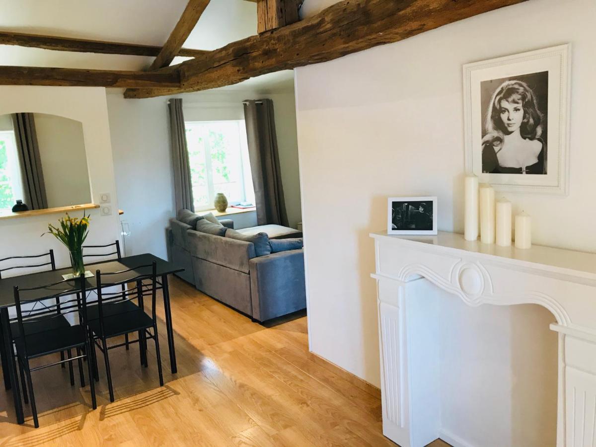 Falleron Logis De La Clartiere B&B 외부 사진
